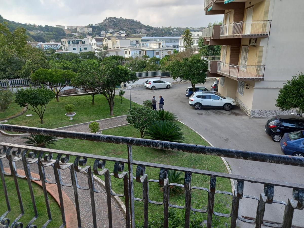 Domus Zagare - Wi-Fi Apartment Baia  Exterior photo